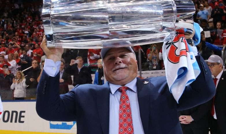 Наставник «Вашингтона» уволился после победы на Кубке Стэнли