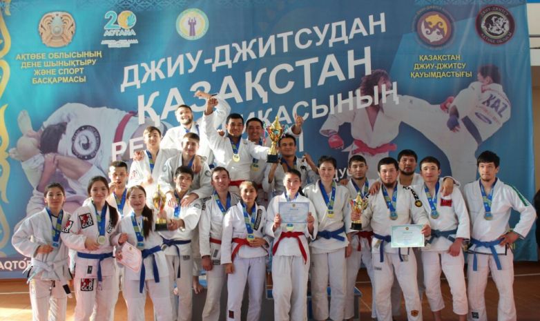 Джиу-джитсу: Ақтөбедегі ҚР кубогі өз мәресіне жетті