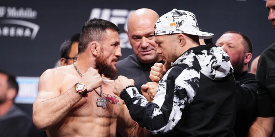 Петр Ян и Мераб Двалишвили провели взвешивание перед реваншем на UFC 333. Видео