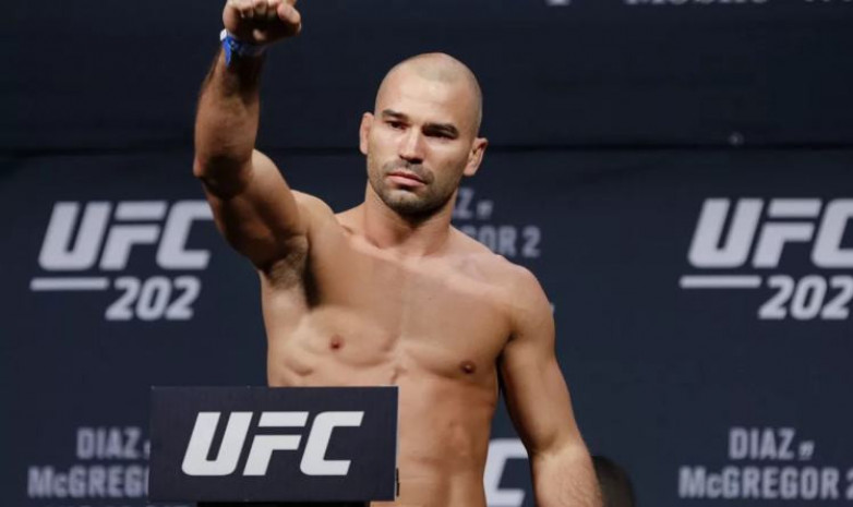 Лобов готов вернуться в UFC ради боя с Тухуговым