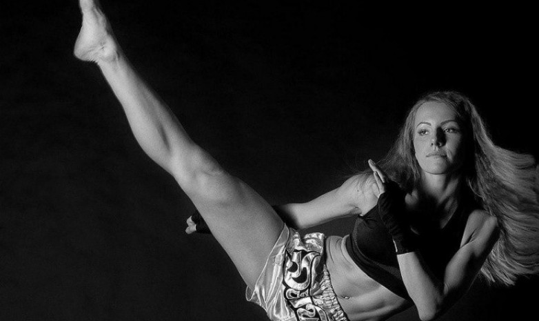 «Мечтала дожить до ста и бросить спорт». Погибла чемпионка по тайскому боксу