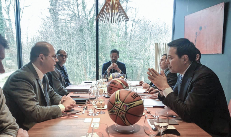 Қазақстан баскетбол федерациясының Президенті FIBA басшысымен жолықты