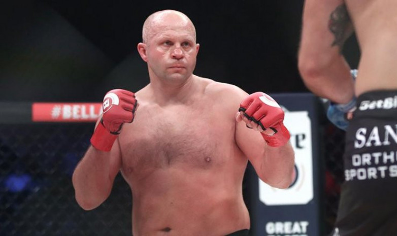 Александр Емельяненко высмеял победу своего брата над Куинтоном Джексоном