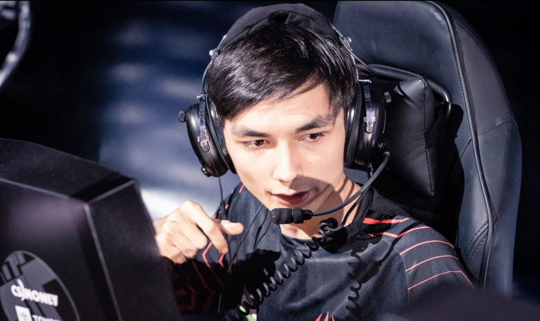AVANGAR сыграет с ForZe в первом финале на ECS Season 8
