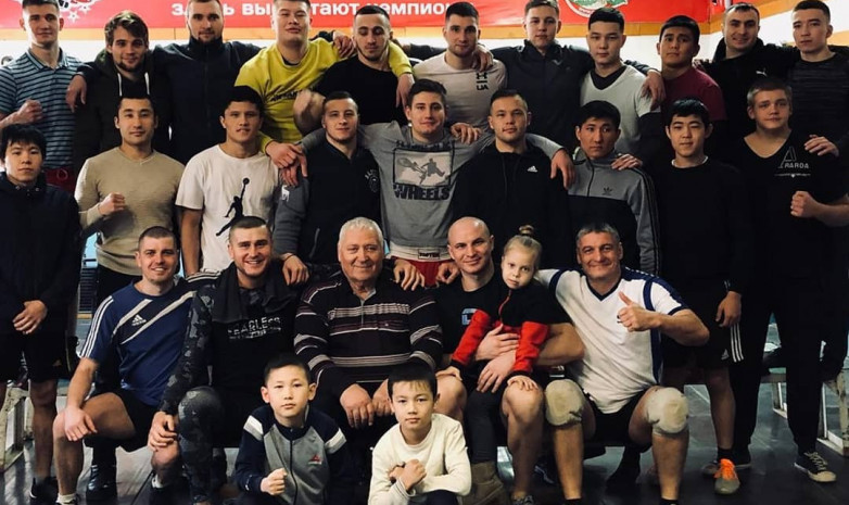 Дычко Жаңа жылды туған жерінде өткізді