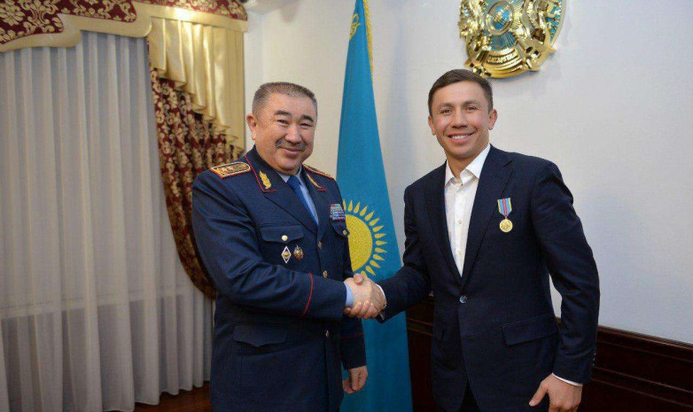 Ішкі істер министрі Геннадий Головкинді марапаттады