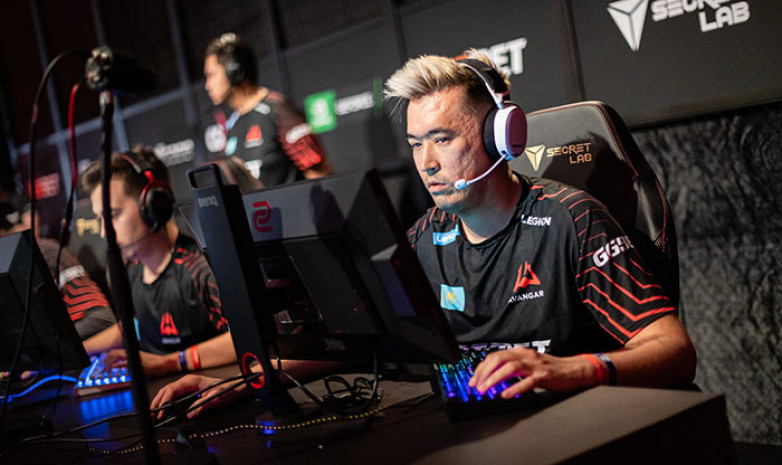 «AVANGAR» побеждает в своем предпоследнем матче в рамках первого дня WESG 2019 Central Asia