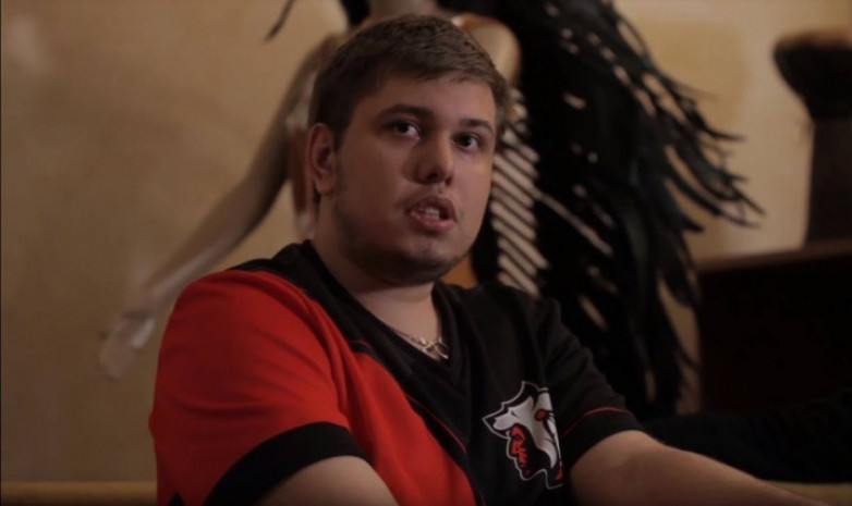 «Ark» покидает Dota 2 состав «FlyToMoon»