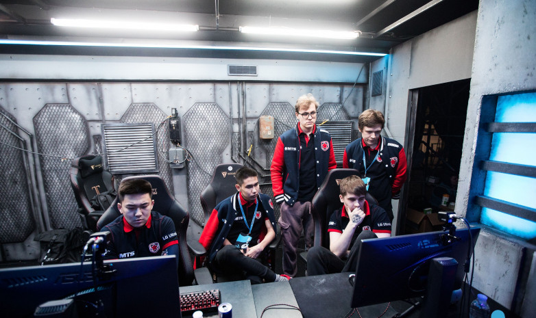 «Gambit Esports» вылетели из турнира WePlay! Dota 2 Tug of War: Mad Moon