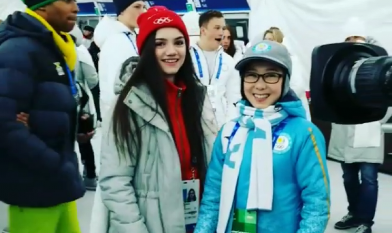 ВИДЕО. Элизабет Турсынбаева поболтала с Евгенией Медведевой