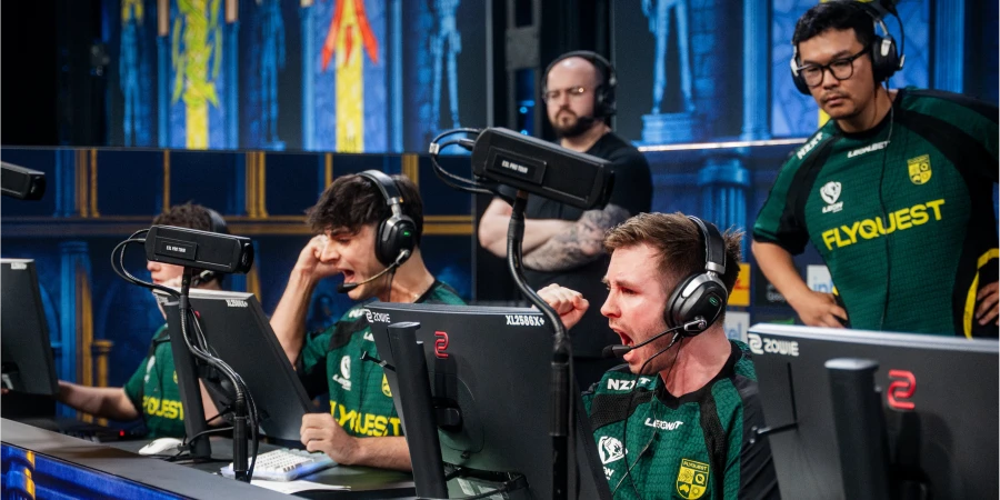 FlyQuest выбивает B8 после двойного овертайма и одерживает первую победу с jks