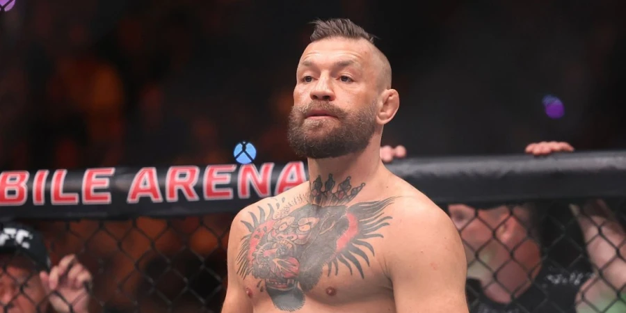 Появились шокирующие кадры с Макгрегором сразу после боя на UFC 329. Видео