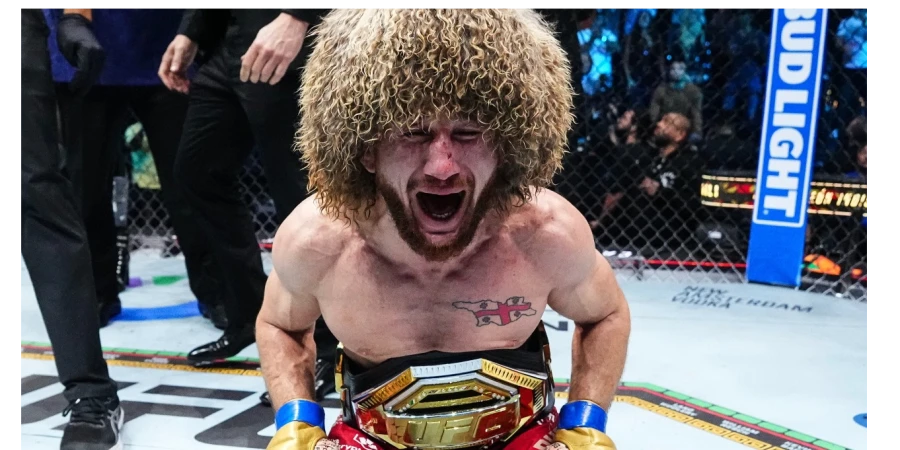 Чемпион UFC объяснил, почему не издевался над Умаром Нурмагомедовым