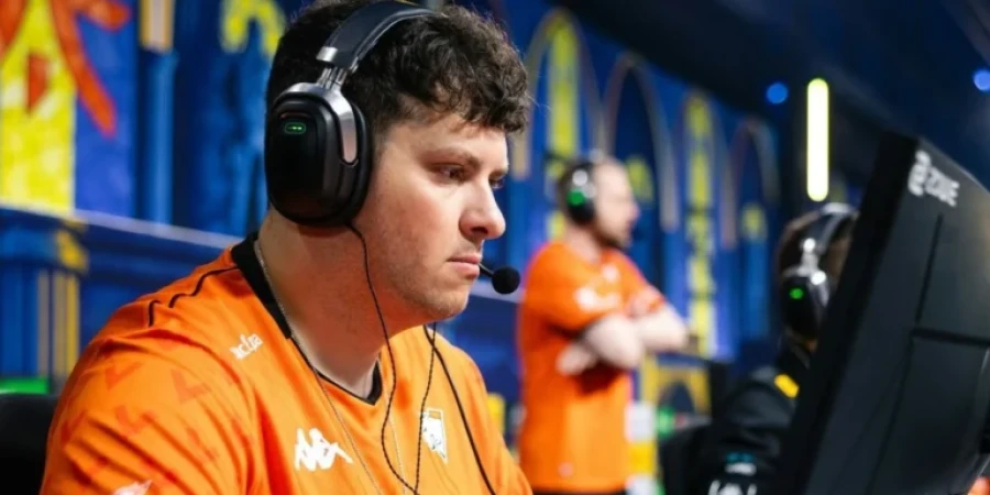 Virtus.pro победила The Huns Esports в нижней сетке группы А