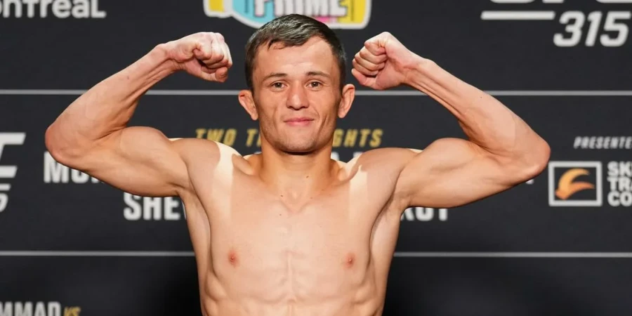 Опубликованы судейские записки боя Алмахан - Топурия в UFC