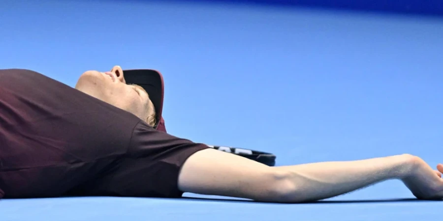 Первая ракетка мира получил в сравнении с другими попавшимися на допинге огромные поблажки