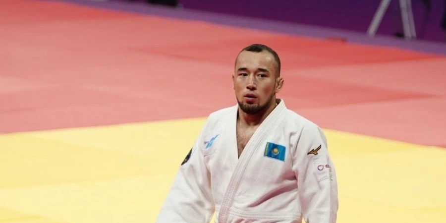 Появилось видео схватки Жубаназара за бронзу ЧМ-2026 по дзюдо