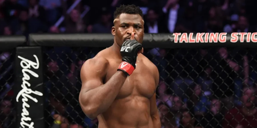 Нганну назвал свой потенциальный бой с Джонсом самым большим событием в мире