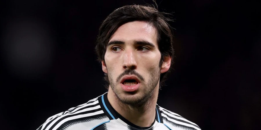 «Челси» проявляет интерес к полузащитнику «Ньюкасла»