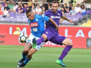 «Наполи» — «Фиорентина»: захромавший чемпион против неожиданного аутсайдера Серии А