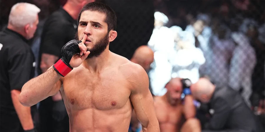 Ислам Махачев высмеял слова Маддалены перед турниром UFC 322