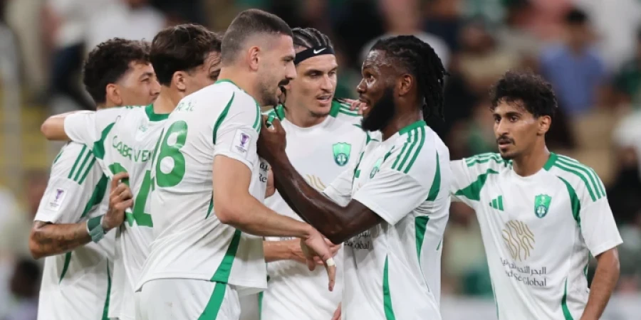 Прямая трансляция матча «Аль-Ахли» – «Аль-Кадисия» в Кубке Короля