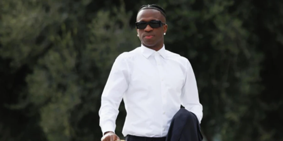 Винисиус хочет переплюнуть по зарплате Мбаппе