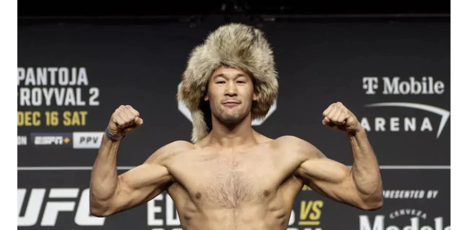 Будет ли бой за пояс? Стал известен график Рахмонова в UFC