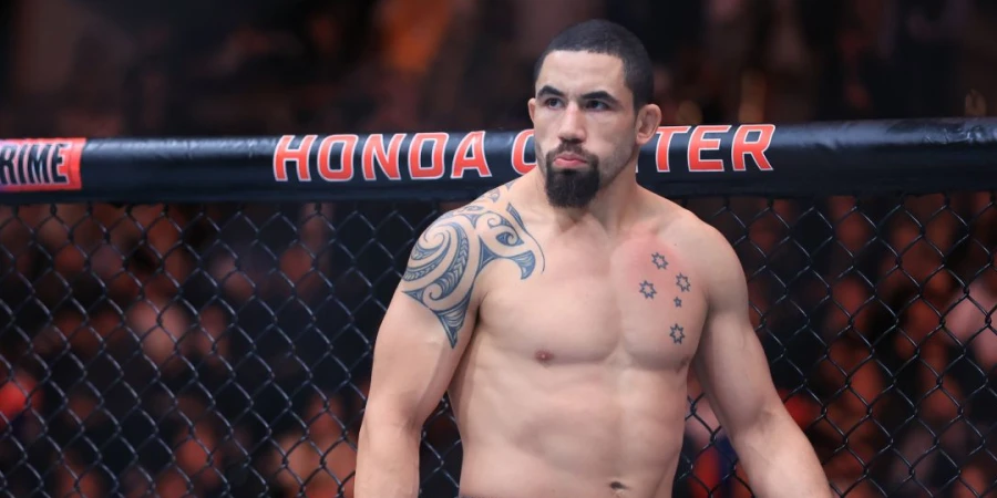 Бывший чемпион-средневес из UFC, Уиттакер, рассказал о своих ближайших планах