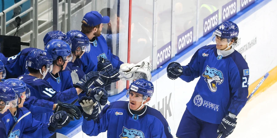 Видео победной раздевалки столичного «Барыса» после разгромной победы над грандом КХЛ