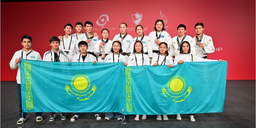 Казахстанские юниоры установили мировые рекорды и вошли в топ-3 Азиады