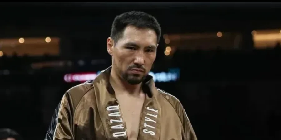 Америкалық сарапшы Әлімханұлының титулы туралы: Бәріне ақша қажет!