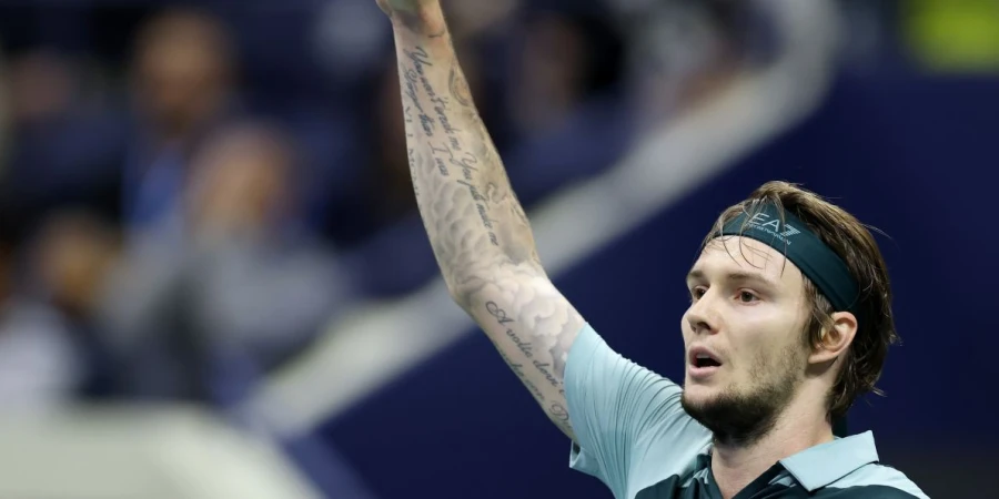 Казахстанец Бублик объяснил, почему выиграл у ТОПового соперника в Париже