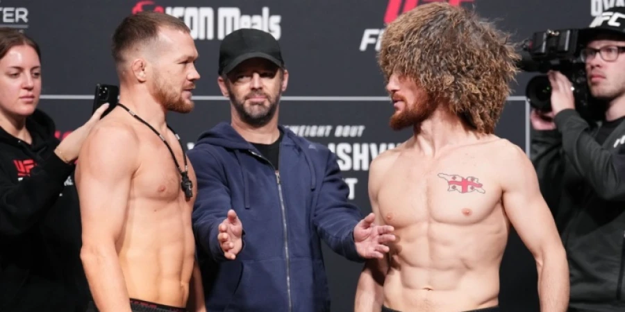 Стерлинг предсказал досрочную победу в реванше Двалишвили и Яна