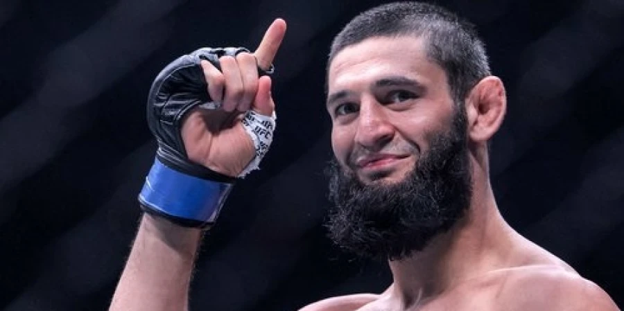 Чимаев сделал вес перед чемпионским боем. ВИДЕО