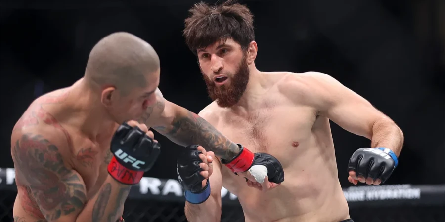 Звезда UFC высказался о новом чемпионе в полутяжелом весе