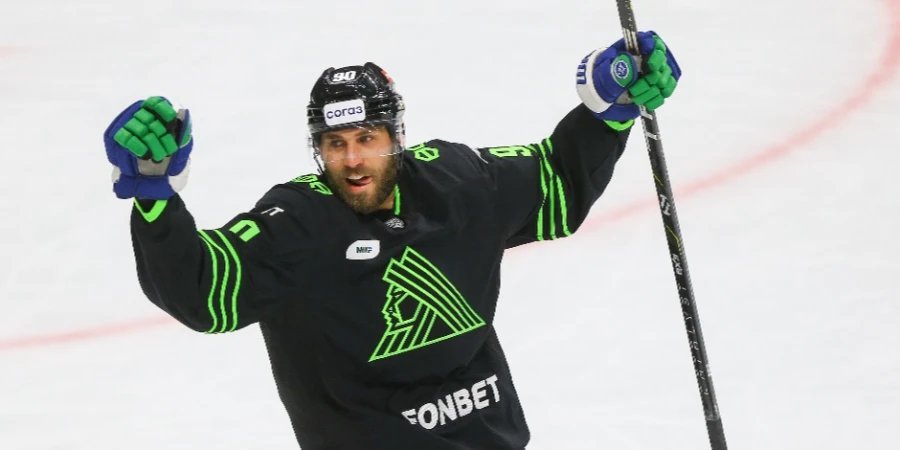 Топовый хоккеист Джошуа Ливо ищет работу в КХЛ