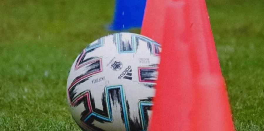 Глава футбола Конго получил пожизненный срок за финансовые преступления