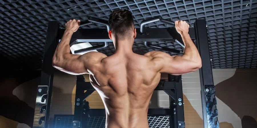 Лучшие советы, как накачать широкую спину