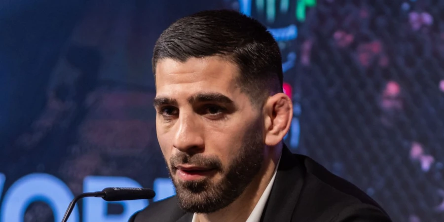 Экс-чемпион UFC Илия Топурия обвинил Ислама Махачева в трусости