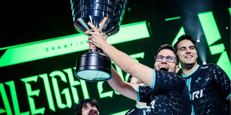 Astini заявил о возрождении интереса к Dota 2