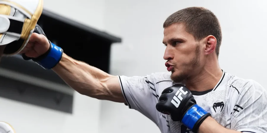 Боец UFC рассказал о решении согласиться на поединок сразу после поста в месяц Рамадан