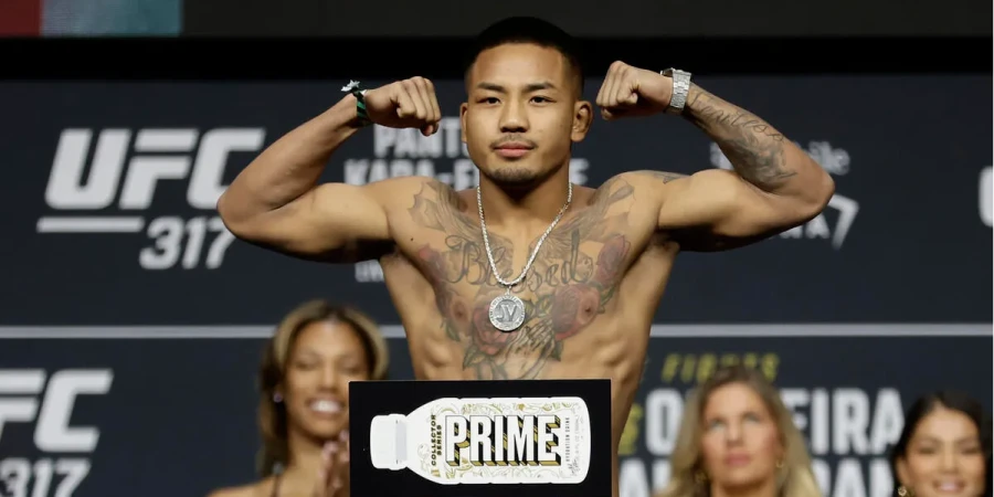 UFC объявил дату чемпионского боя в наилегчайшей весовой категории