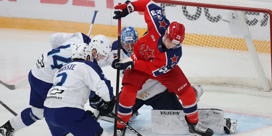 Чудо на матче «Барыса»: мечта хоккеиста сбылась прямо на глазах зрителей