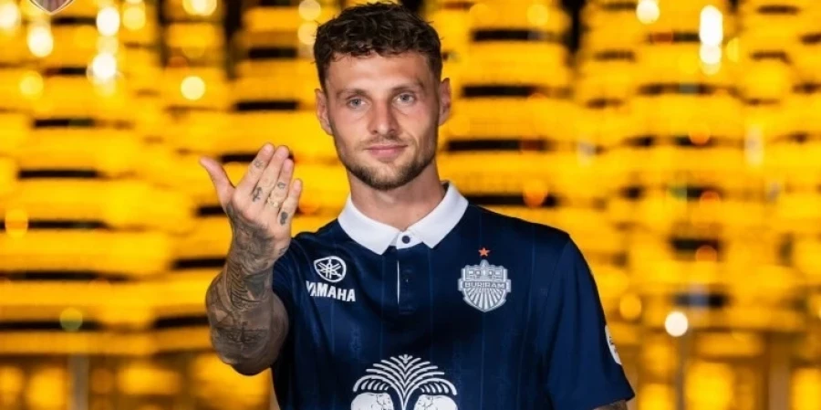 Так и не заигравший за Казахстан Роберт Бауэр добрался до Ирака