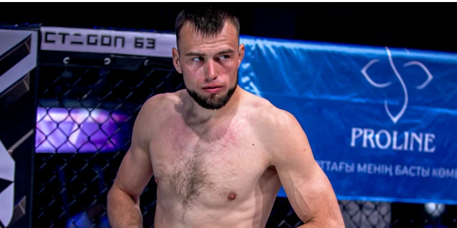 Богдан Пшебельский жартылай орта салмақта OCTAGON лигасының жаңа чемпионы атанды