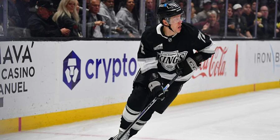 НХЛ. Лос-Анджелес Кингз — Нью-Йорк Айлендерс. «Короли» Города ангелов сразятся с «Островитянами». Прямая трансляция