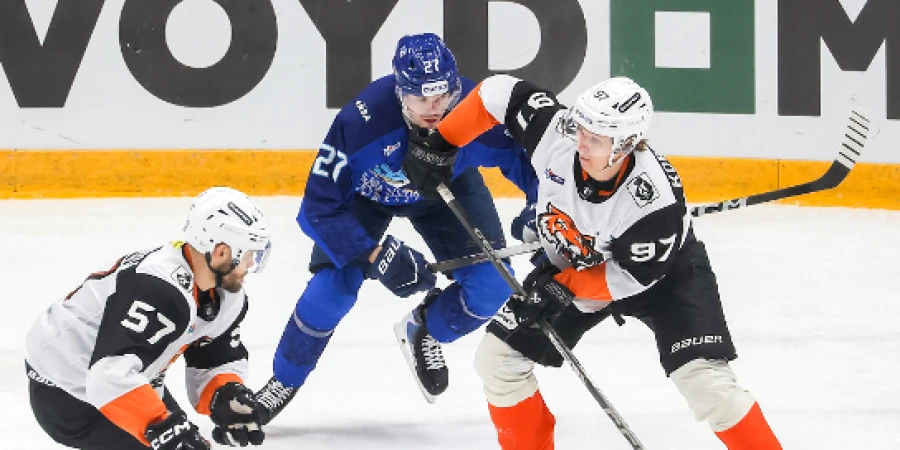 Видеообзор матча КХЛ «Барыс» — «Амур»