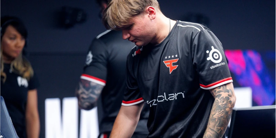 Журналист HLTV — о будущем s1mple: «Он не перейдёт в FaZe и, вероятно, вернётся в запас NAVI»