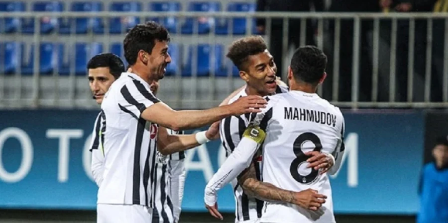 Прямая трансляция матча Нефтчи Баку — Габала в Премьер-лиге Азербайджана